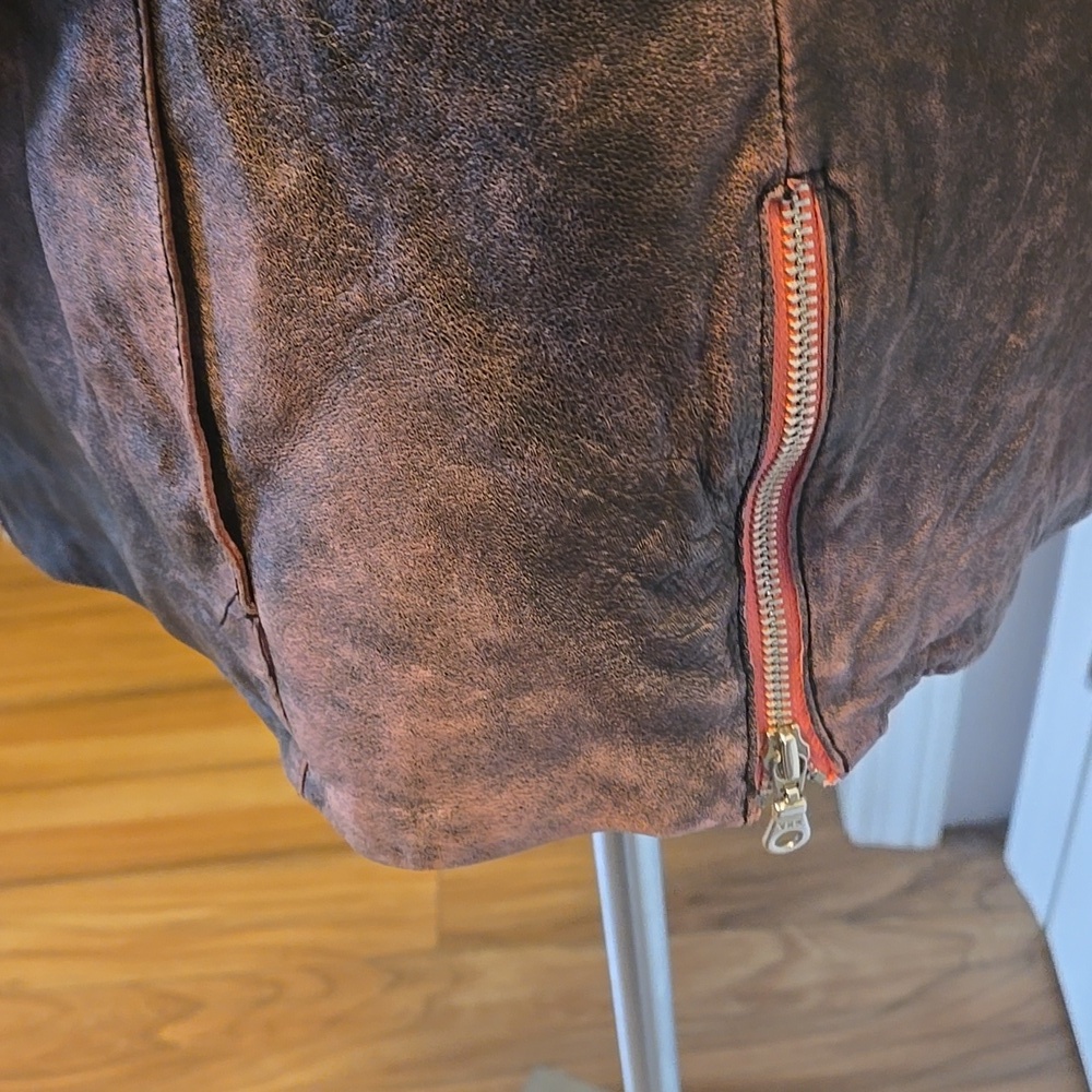 K OSS Womens Rasperry And Brown Distressed Leather Jacket Size Large - Picture 3 of 15